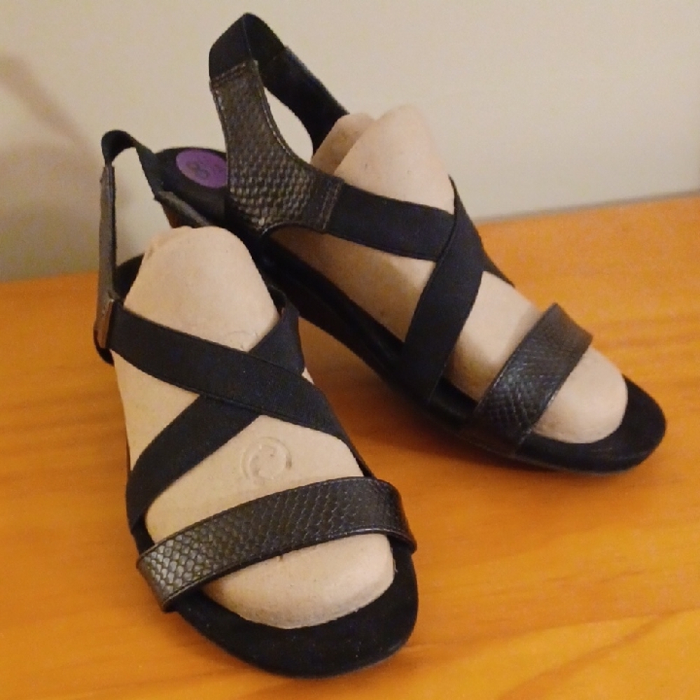 Ann Klein Black Strappy Women's Sandals
